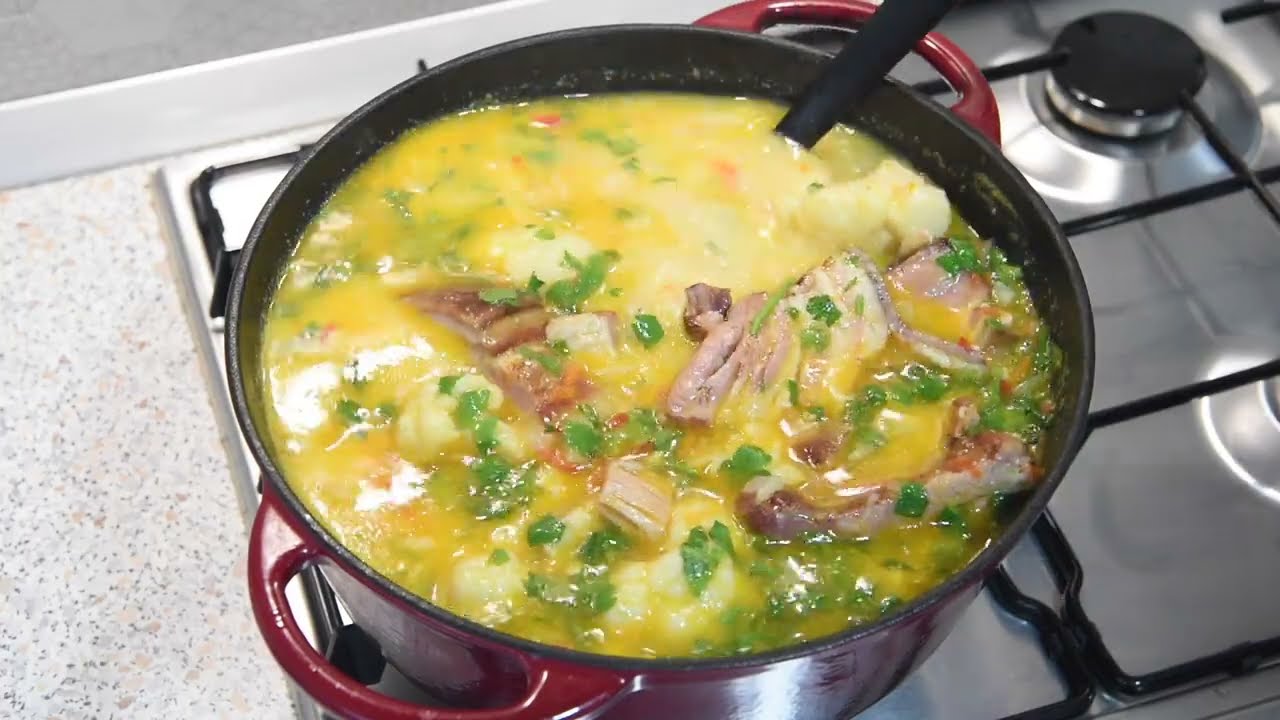 Суп из цветной капусты с копченым мясом, яйцом и сливочным соусом. Боже мой!❤️