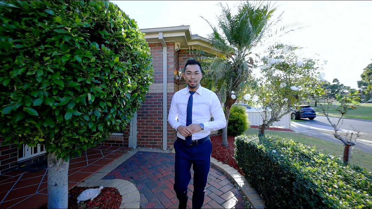 30 Prospector Drive, Cairnlea VIC 3023 - Real Estate in Melbourne
