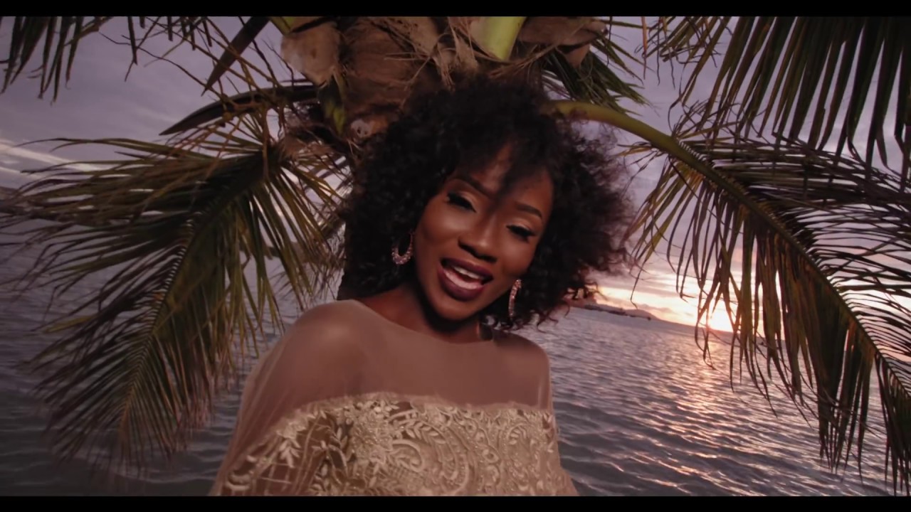 Bebe Baya - Love Maximum (clip officiel)
