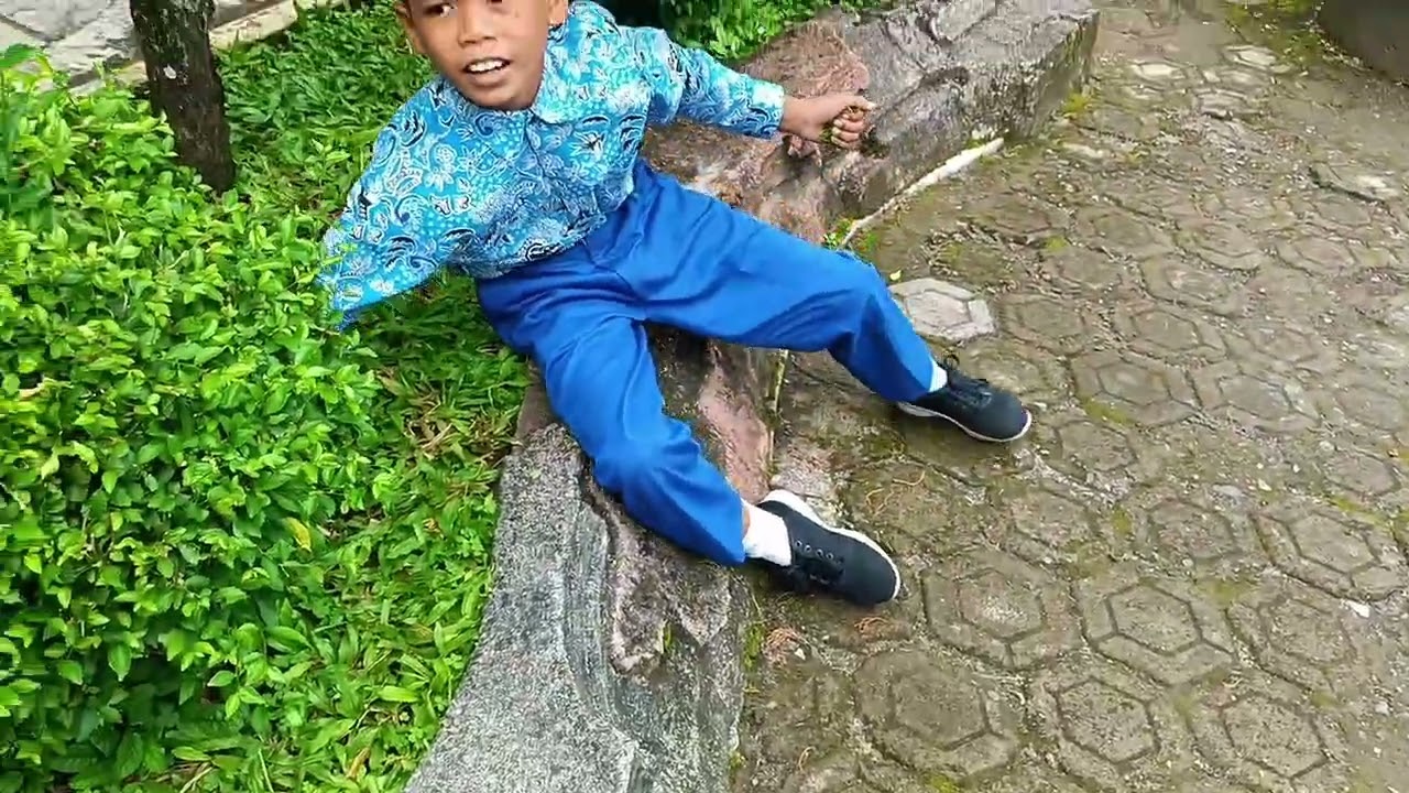 kegiatan Hari Sampah Nasional dan Jawa Tengah Asri 2026 SDN 1 Kretek 