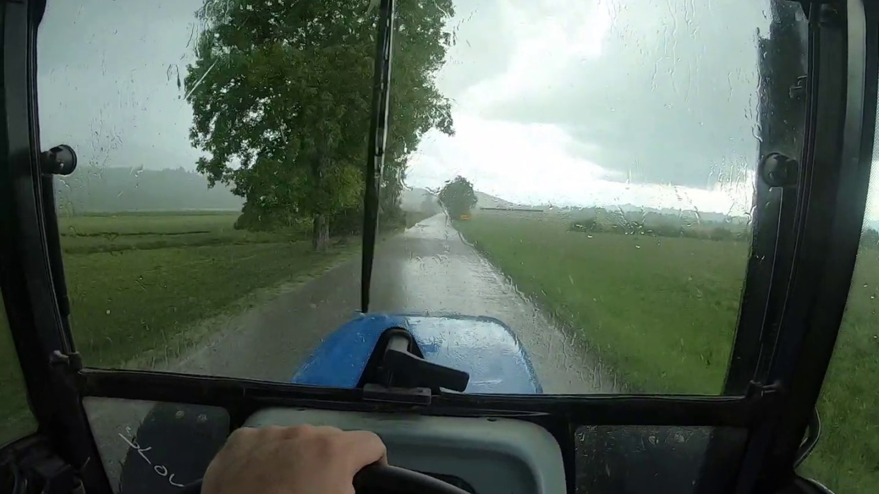 Runing from hail with New Holland T4030