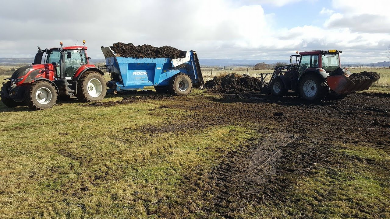 Epandage de Fumier 2k16 Valtra T154 & N82 [GoProHero4Session]