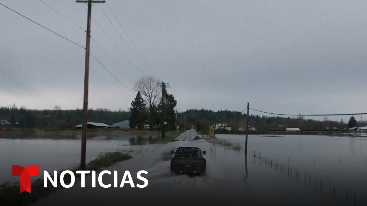 Los ríos desbordados se funden con las calles inundadas en Washington | Noticias Telemundo