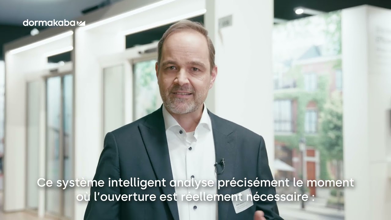 Accès économe en énergie avec MotionIQ, la porte coulissante inteligente
