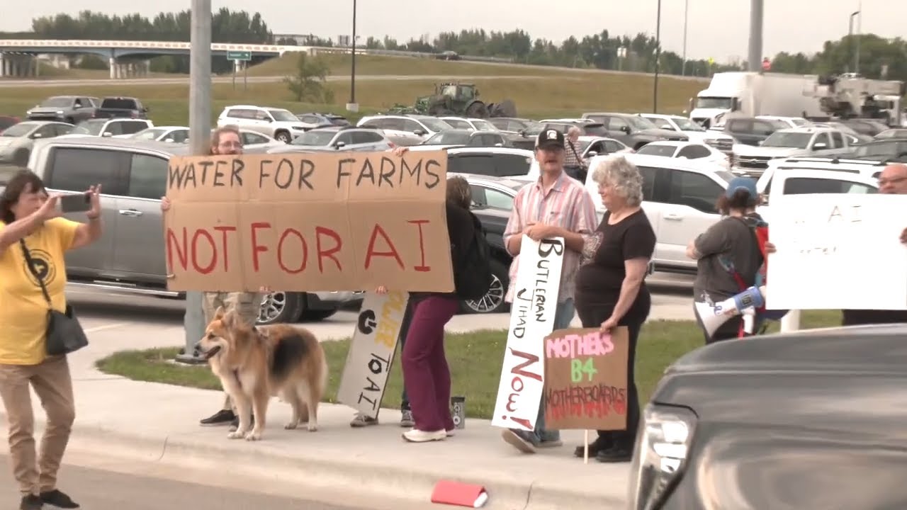 Protesters clash with officials over Harwood AI Data Center plan