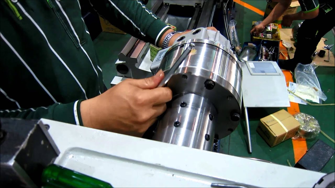Hydraulic chuck