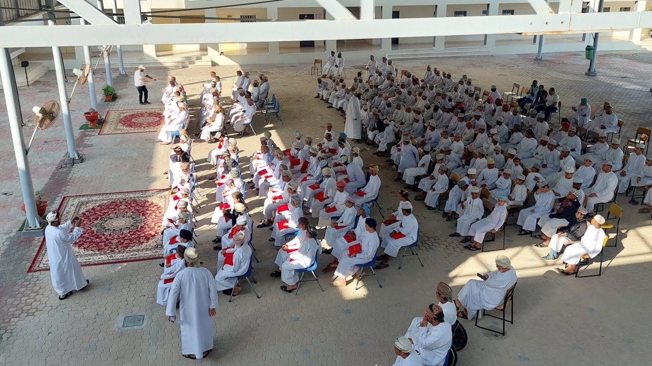 حفل تكريم الطلبة المجيدين للفصل الدراسي الأول ٢٠٢٣_٢٠٢٤م
