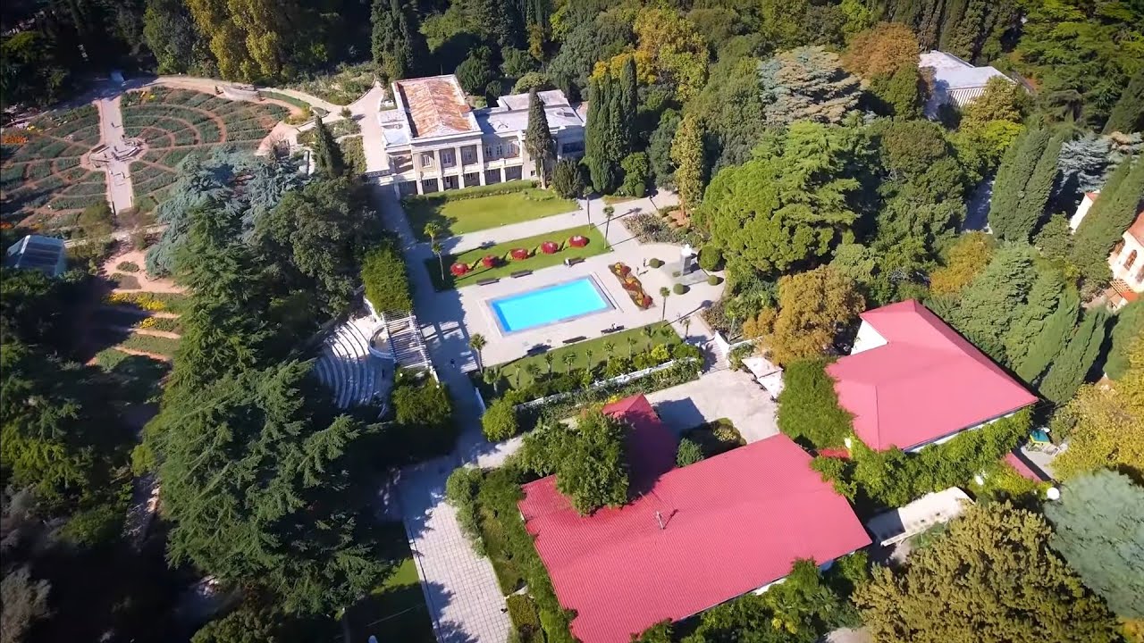 Полёты над Крымом -  Никитский ботанический сад, ЮБК