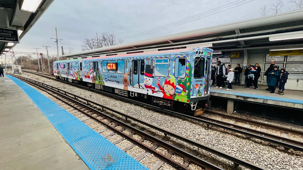 Поезд Chicago Transit Authority SKOKIE Swift Holiday Train, Демпстер-Скоки, Скоки, Иллинойс, 22.1...