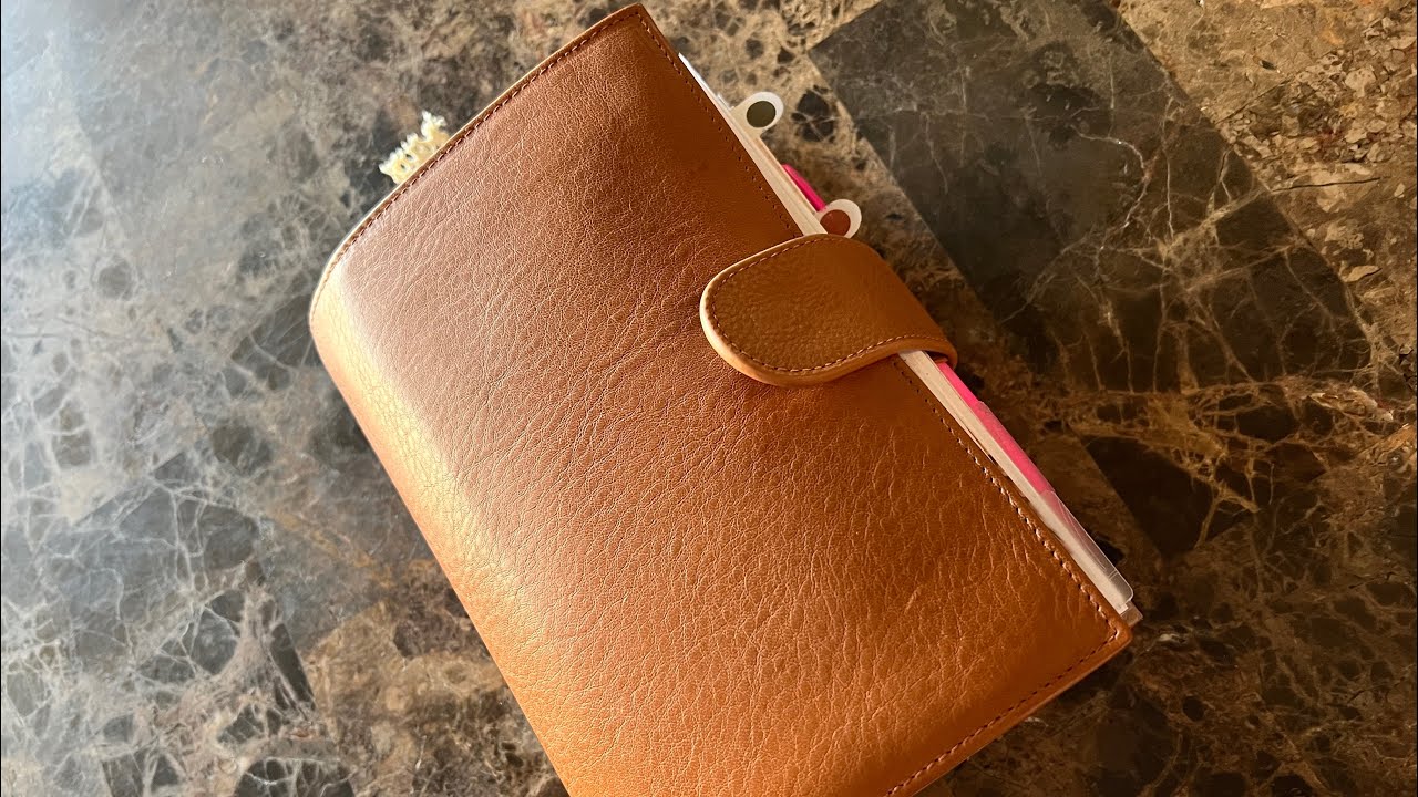 Gillio Medium Compagna Gold | Personal Rings | Detailed Planner Flip 