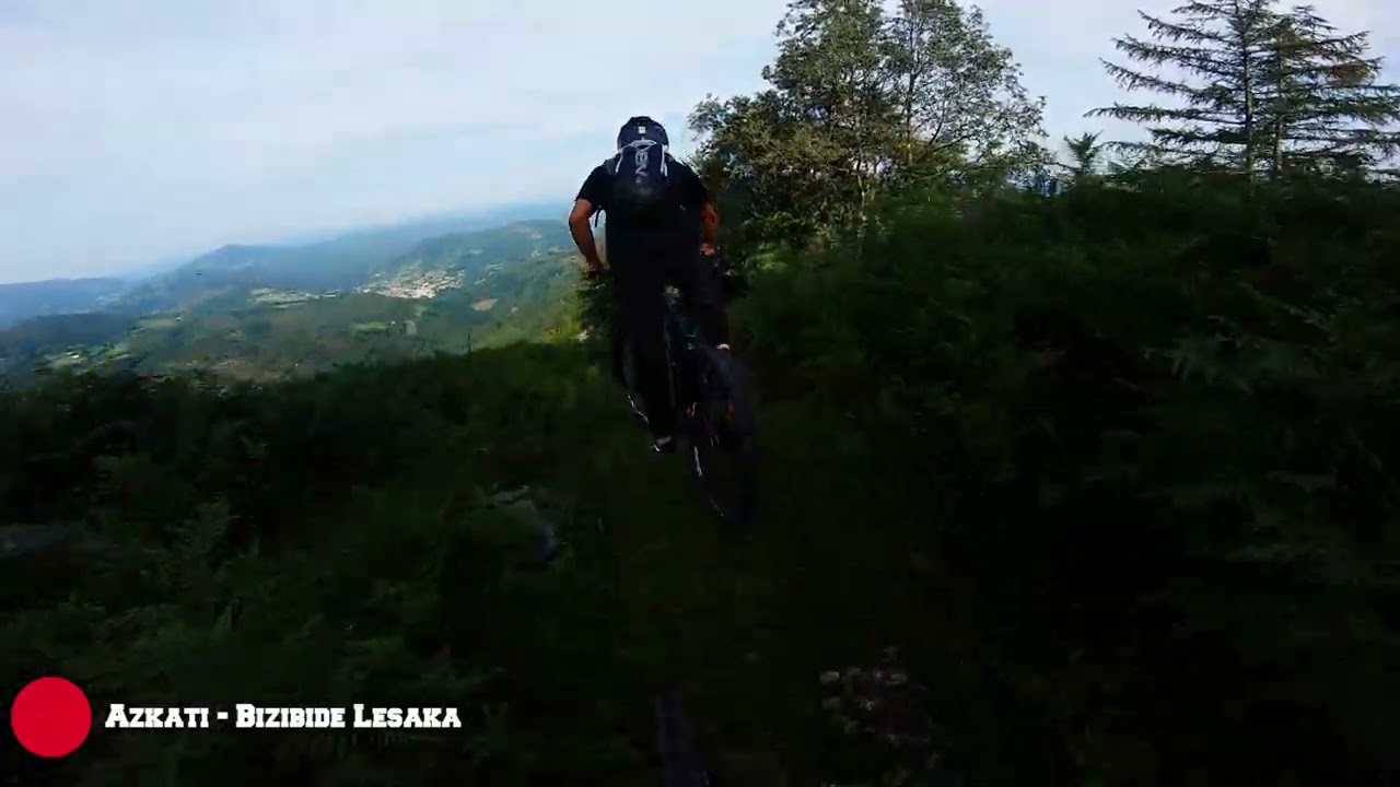 Bizibide Lesaka - Akerbidea & Askati // RAW#12