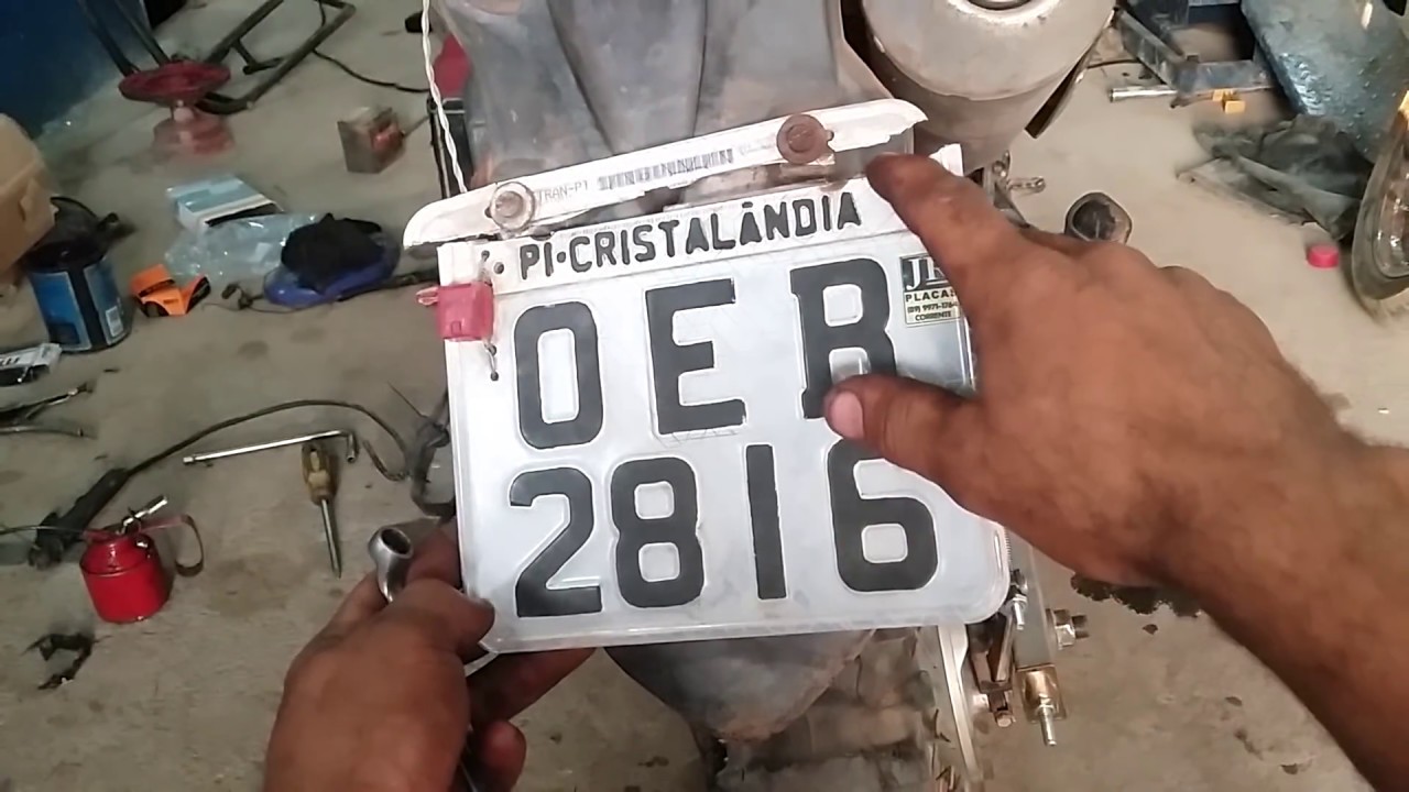 A Placa da Sua Moto Quebrou? Veja a&iacute; Como Arrumar!