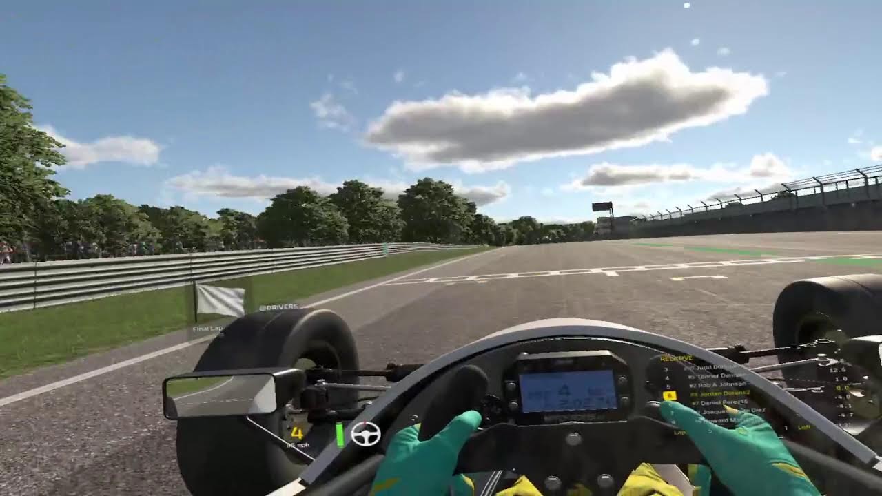 iRacing