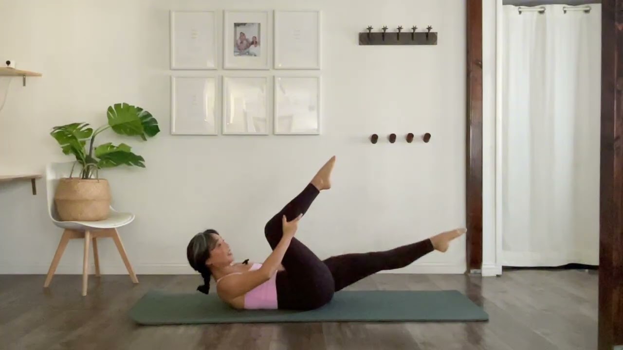 35 minute Intermediate Mat Pilates Session