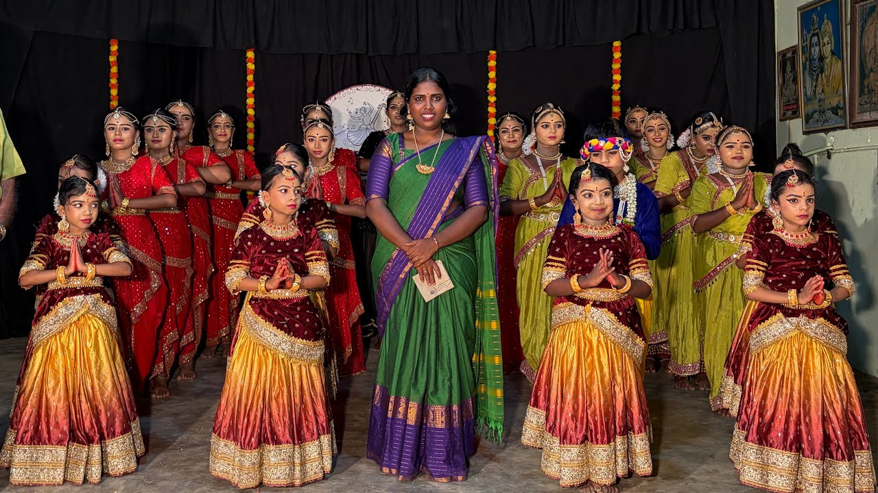എന്റെ കുട്ടികളുടെ ആദ്യ ഡാൻസ് പ്രോഗ്രാം | Dance program | kalaranyam school of arts#viralvideo#dance 
