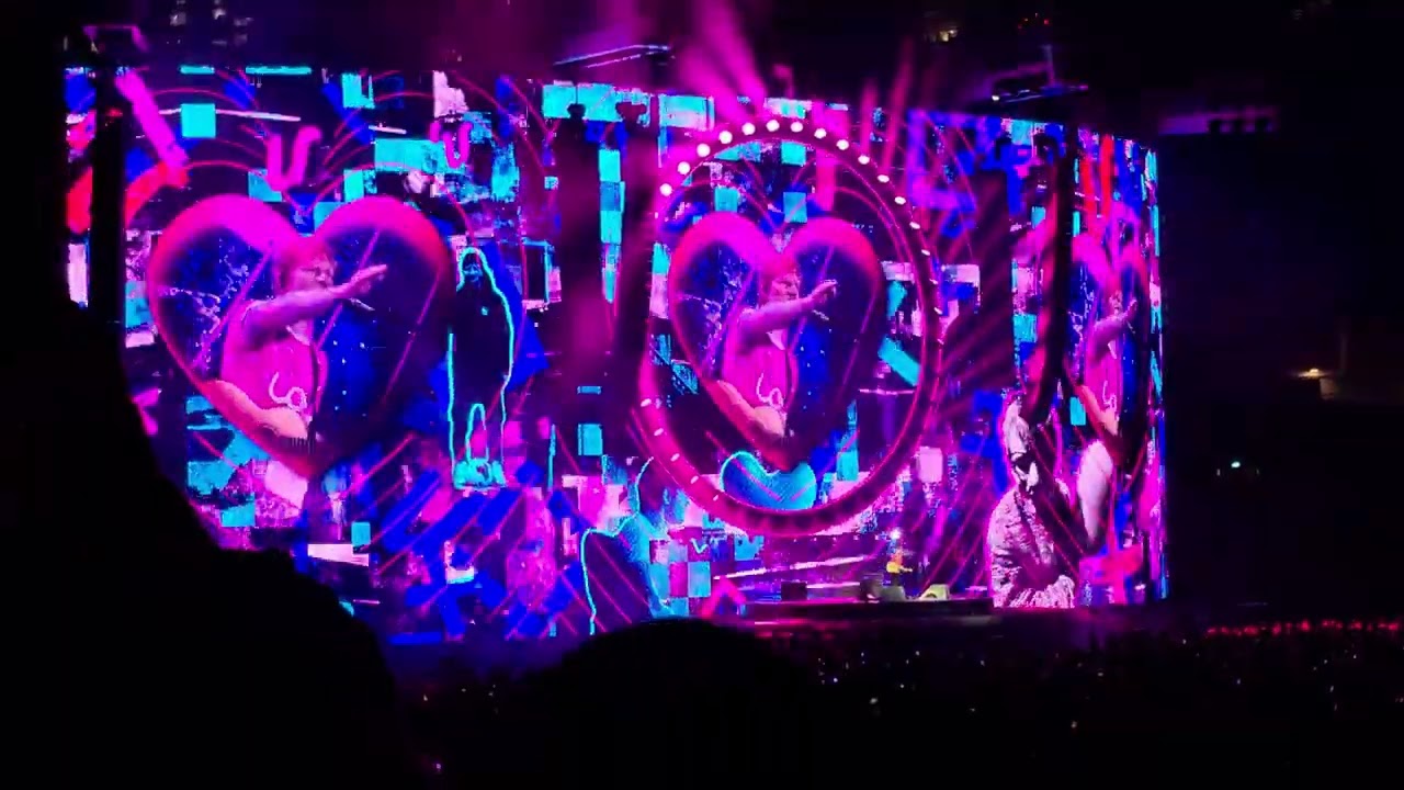 Ed sheeran Azizam 13/02/2026 Sydney Australia 