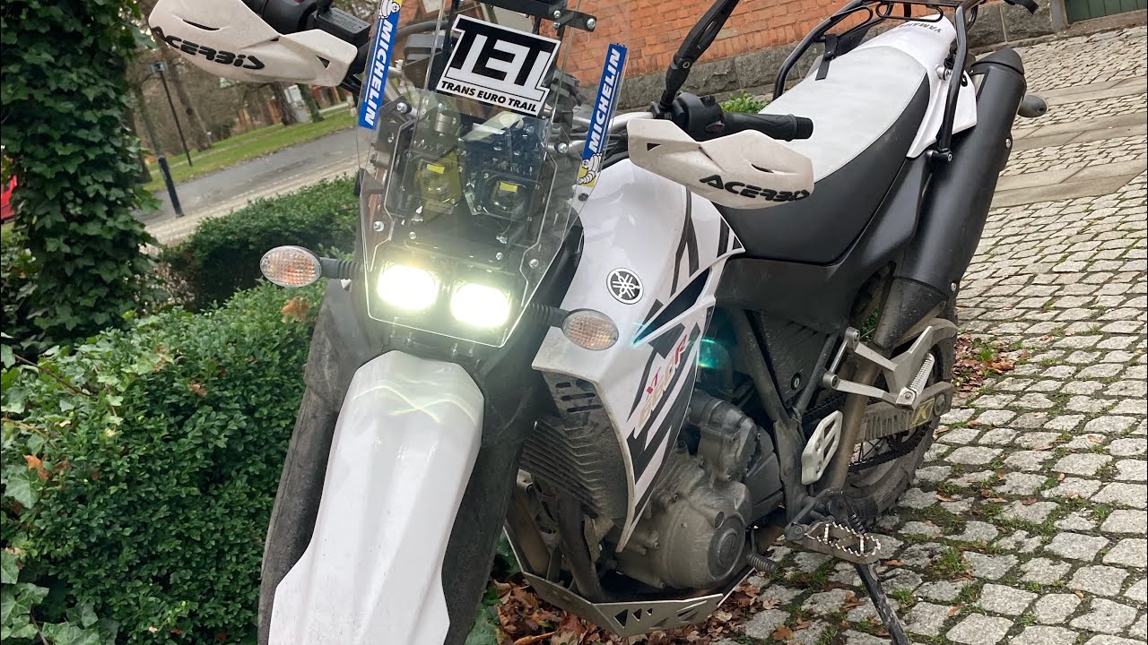 Installing a rally tower on the Yamaha xt660r