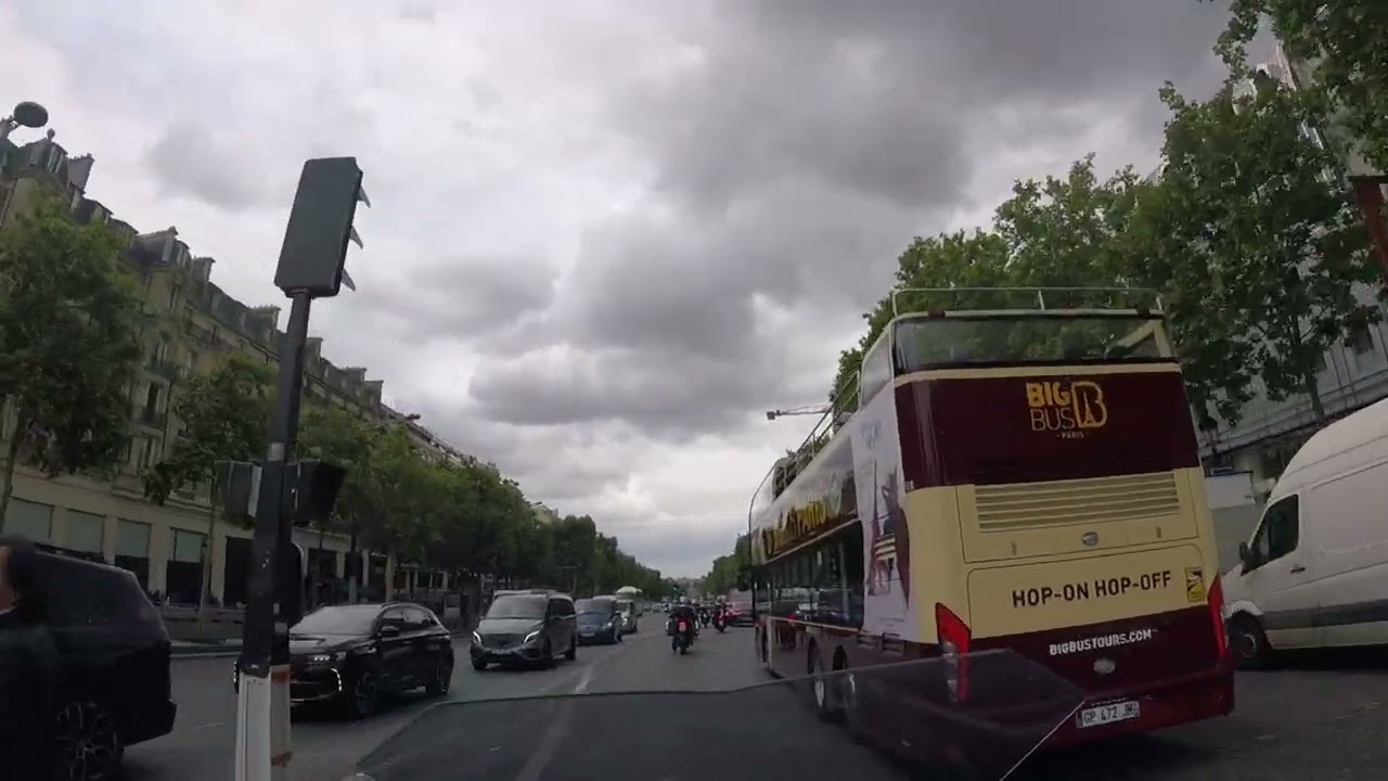 PARIGI IN MOTO 2025
