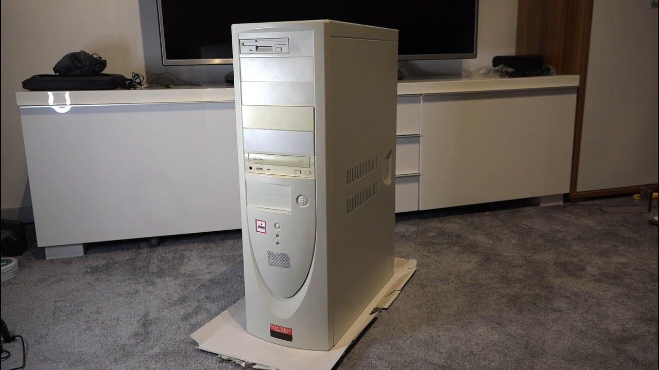 25 Jahre alter ATX Bigtower PC - Teil 1 - Vorstellung  und ein Blick ins Gehäuse