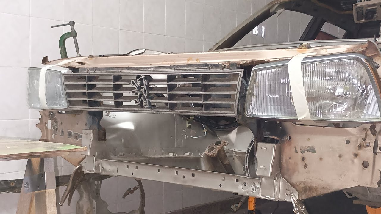 Cambio de frente de chapa Peugeot 505, + modificación modelo viejo