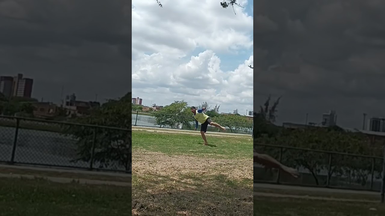 Salto Mortal, Cartfull, Estrela Parafuso #capoeira #videoshort #videosyoutube #acrobacias #acrobata