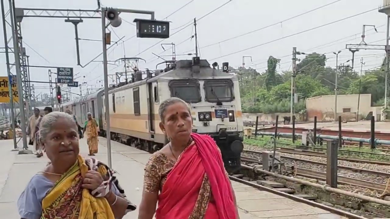 Electric Diesel Train Departure || Arrived TRAIN Capture By Ambala Cantt || Indian Railways