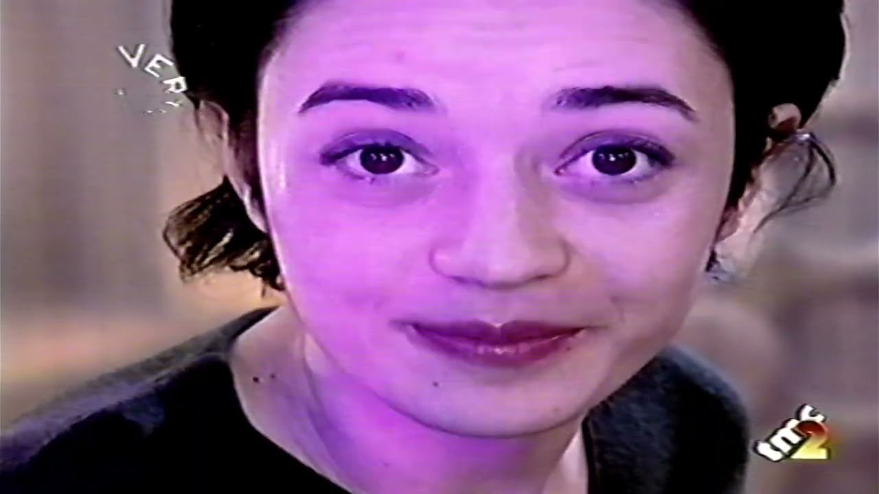 Carmen Consoli (in super ritardo) intervistata da Lorenzo Scoles a 
