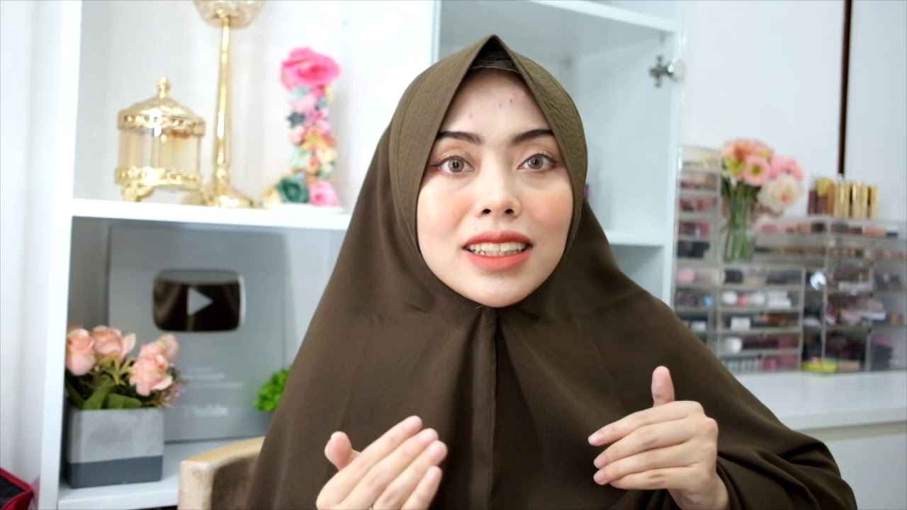 Jadi MUA Pemula ?? Tips sukses dan kiat kiat  | AYYUNAZZUYYIN