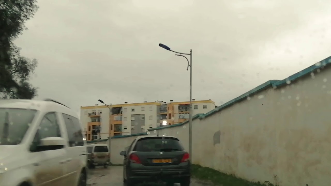 El Harrache Cit&eacute; 1402  logements  حي 1402 مسكن الحراش