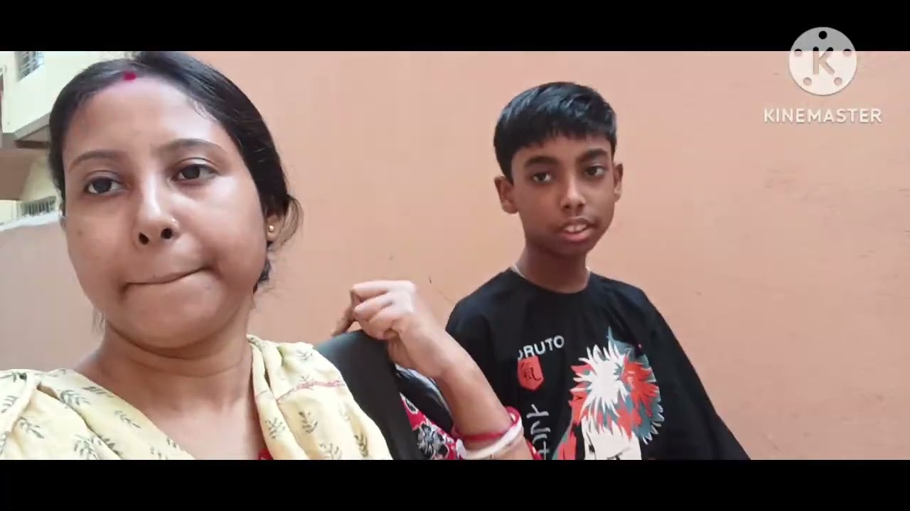 ছোটবেলা থেকে  বিয়ের আগের মূহুর্ত পযর্ন্ত মাকে দেখেছি যে সংসার সামলাতে।আমিওএখন শিখেগেছি সংসার সামলাতে