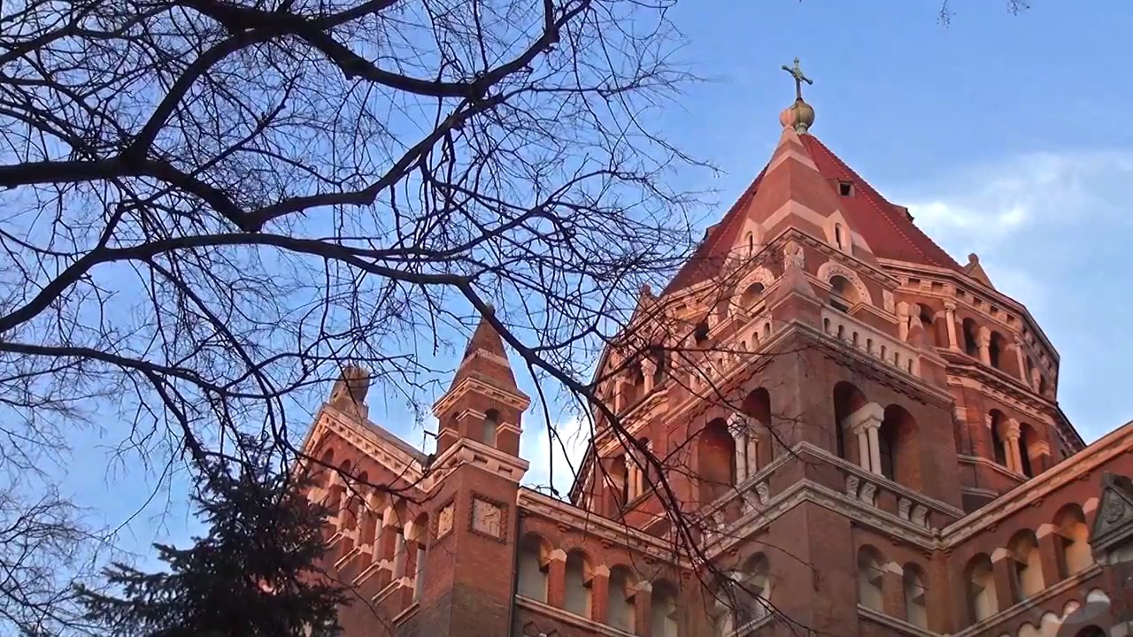 Timelapse  - Szeged, D&oacute;m t&eacute;r &eacute;s k&ouml;rny&eacute;ke