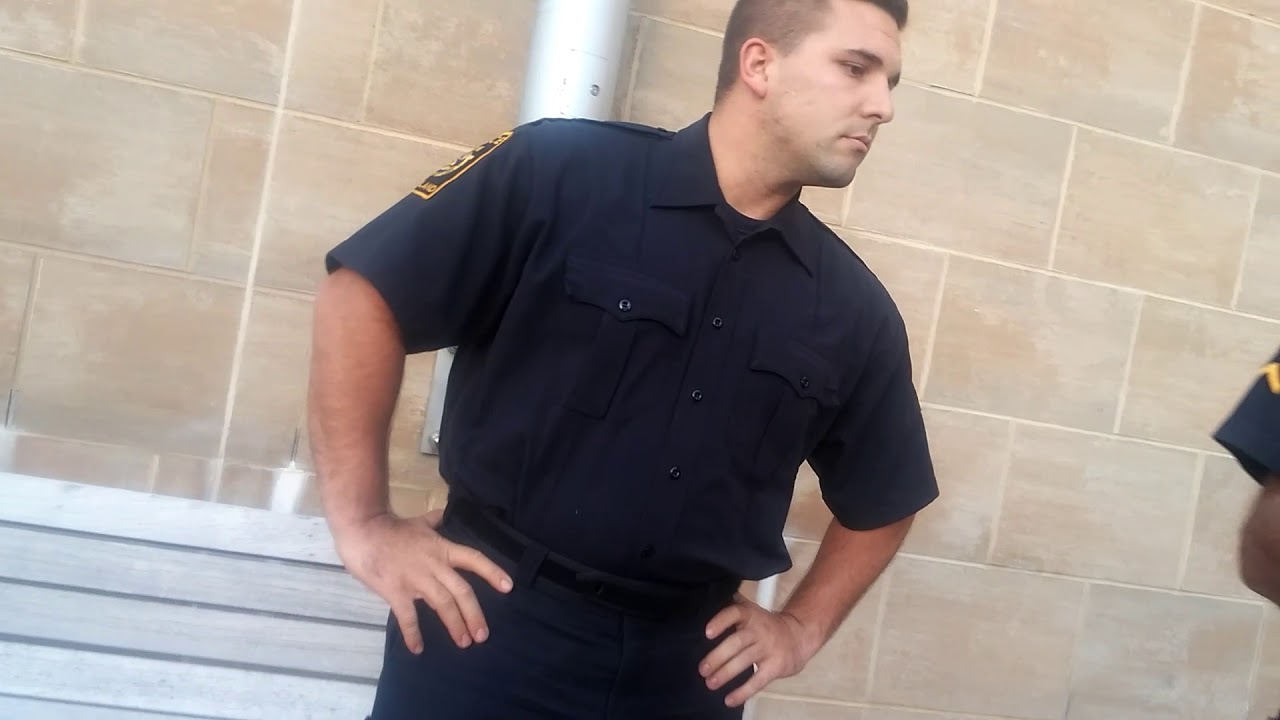1st Amendment Audit-Bowie City Hall / Police complex.