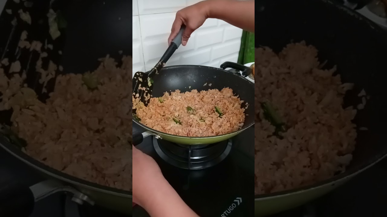 Nasigoreng#nasigoreng #nasigorengmerah #nasigorengkampung #fyp #viralvideo 