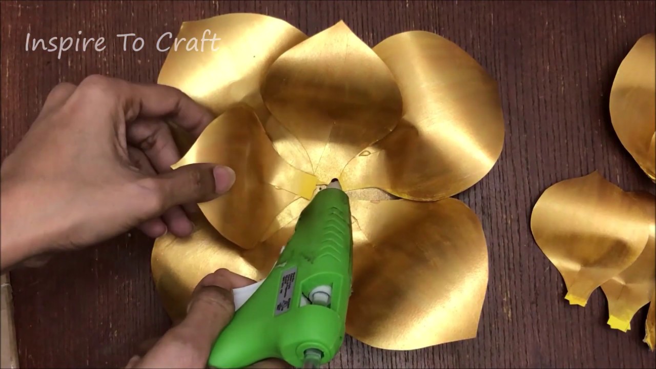 DIY Gold Wall Flower Decor