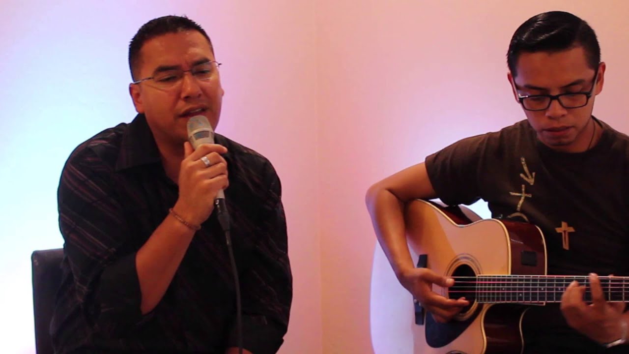 Hector Garcia Ft Padre Emmanuelle Cueto Ramos- Ayúdame a creer mas (Video Acústico)-Musica católica