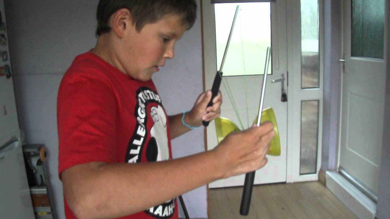 triple bearing diabolo the X trick