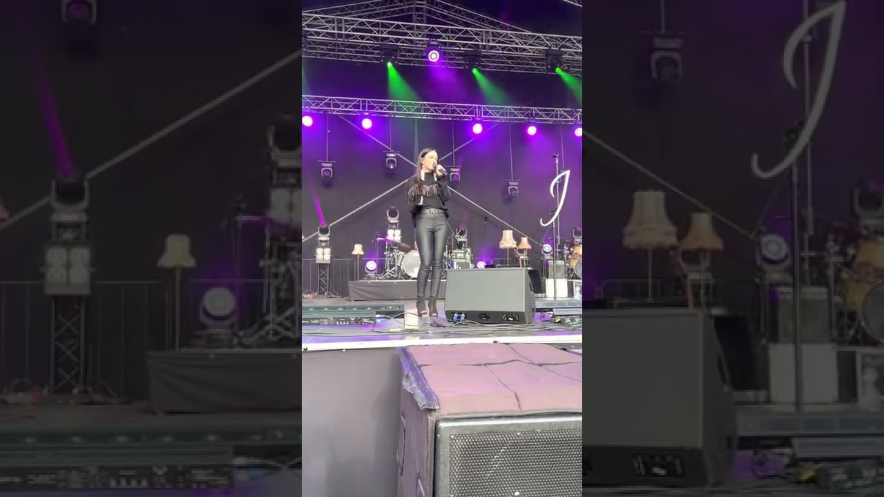 @JulaINFO - Za każdym razem (Starachowice28.05.2022)