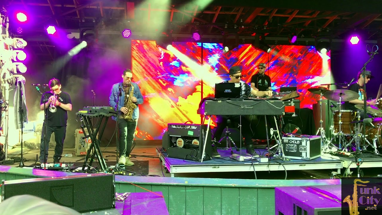 Break Science Live Band, Suwannee Hulaween, 10-26-18