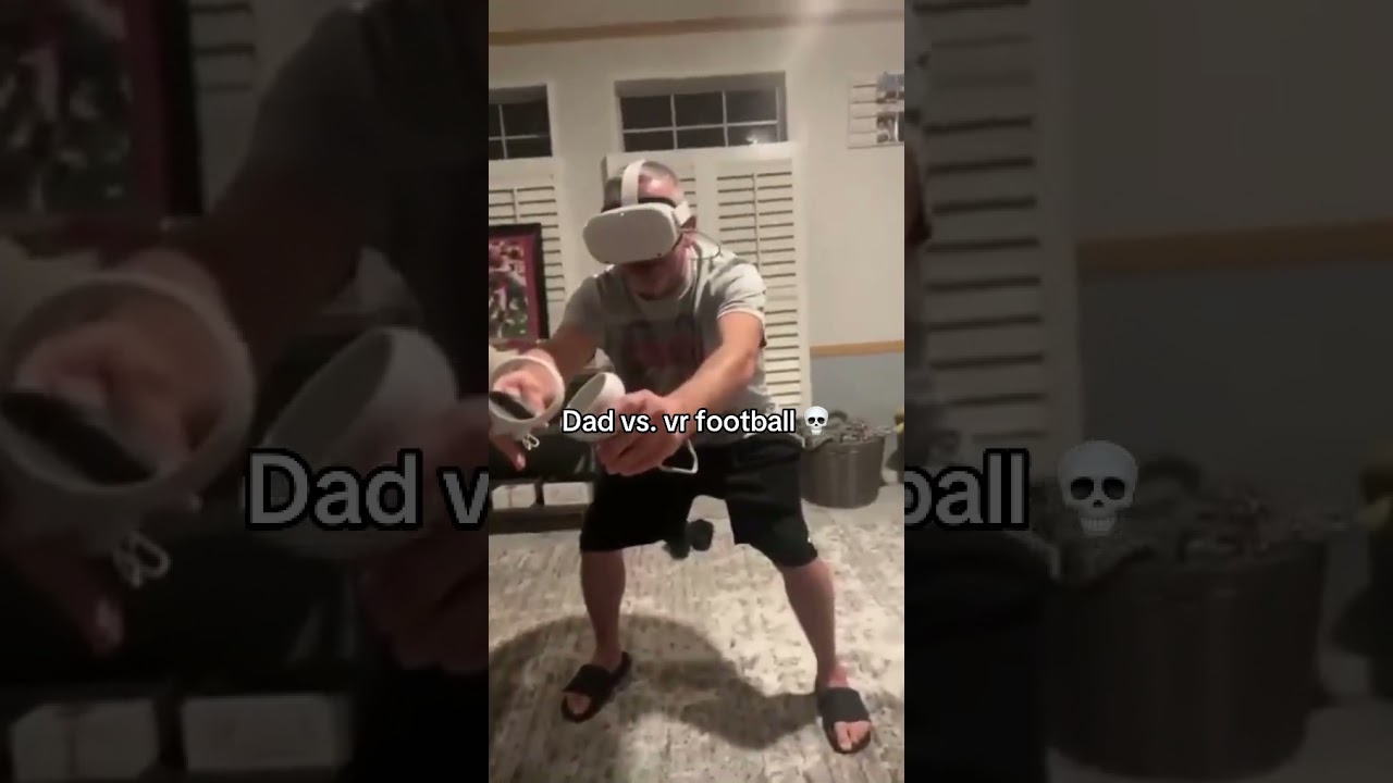 Dad vs. VR football 🤣 (via @realbaileyhaver/TT)