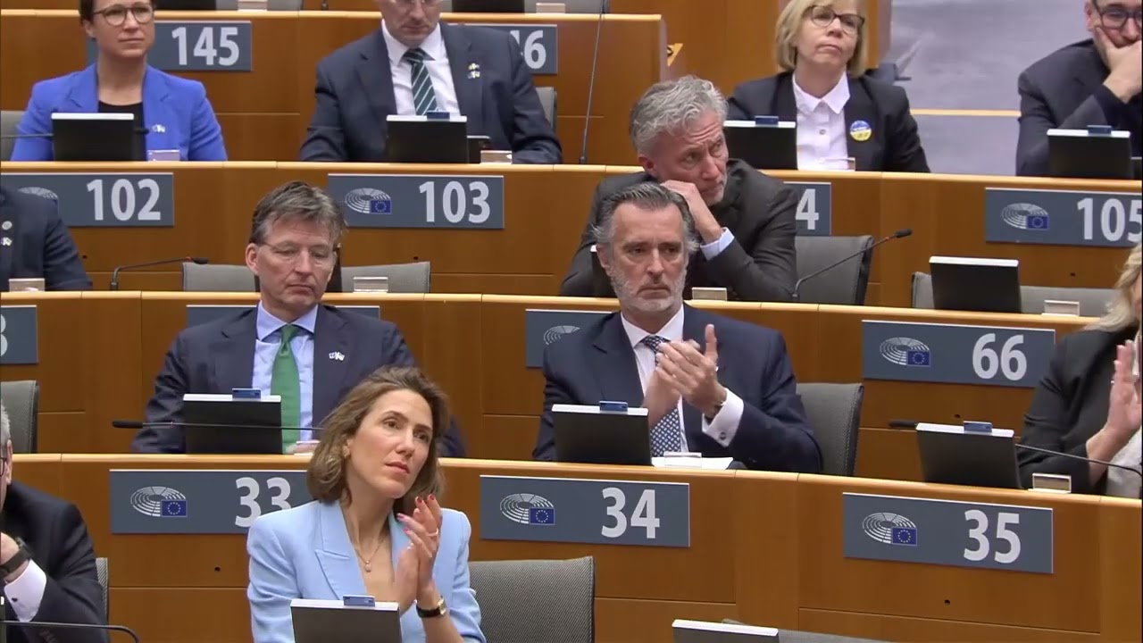 Zelensky Gets Standing Ovation at EU Parliament on 4th Anniversary of Russian Invasion