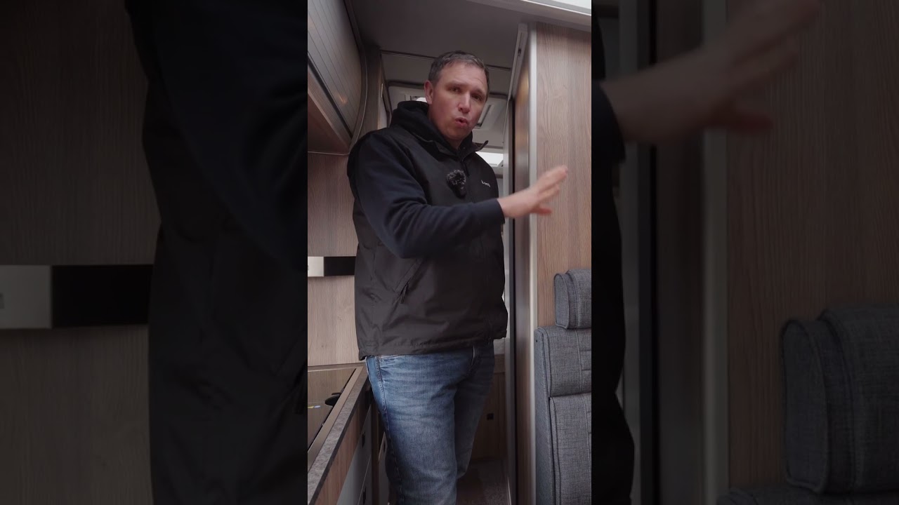 La Strada: Farben, Betten & Design – Dein Traum-Camper! 