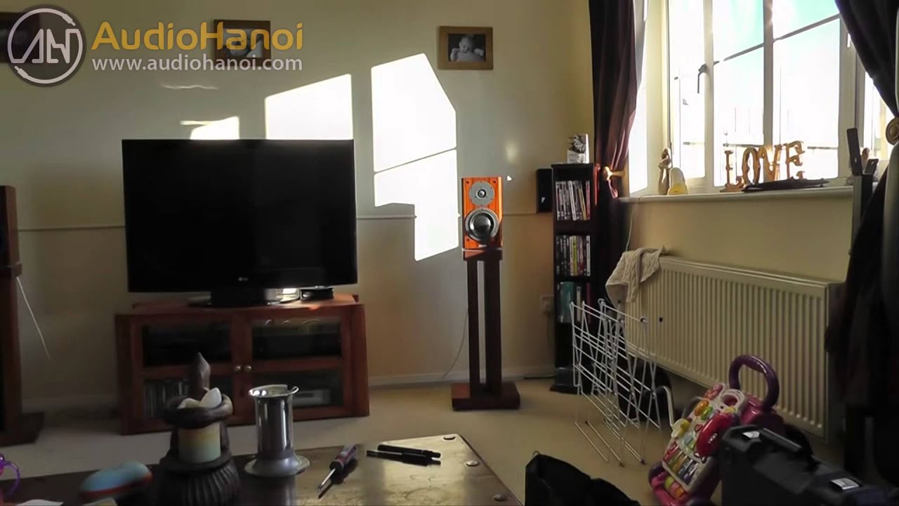 Dynaudio focus 110 on custom built stands - Audio Hà Nội