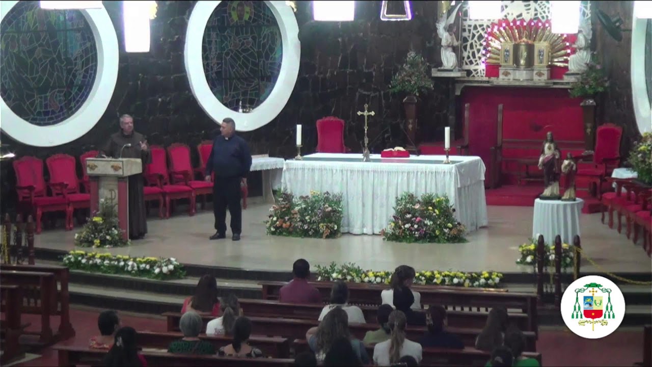 Santa Misa desde la Catedral. Presentación del libro: Reconocimiento de la Santidad. Un Camino.