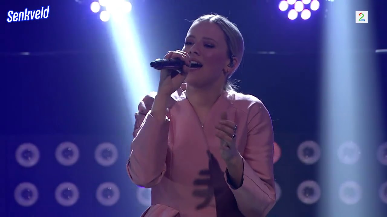 Dagny - Hit Your Heart (Live at Senkveld)