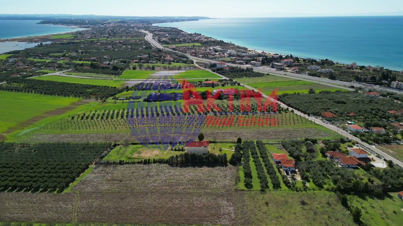 Plot of land for sale near the sea.