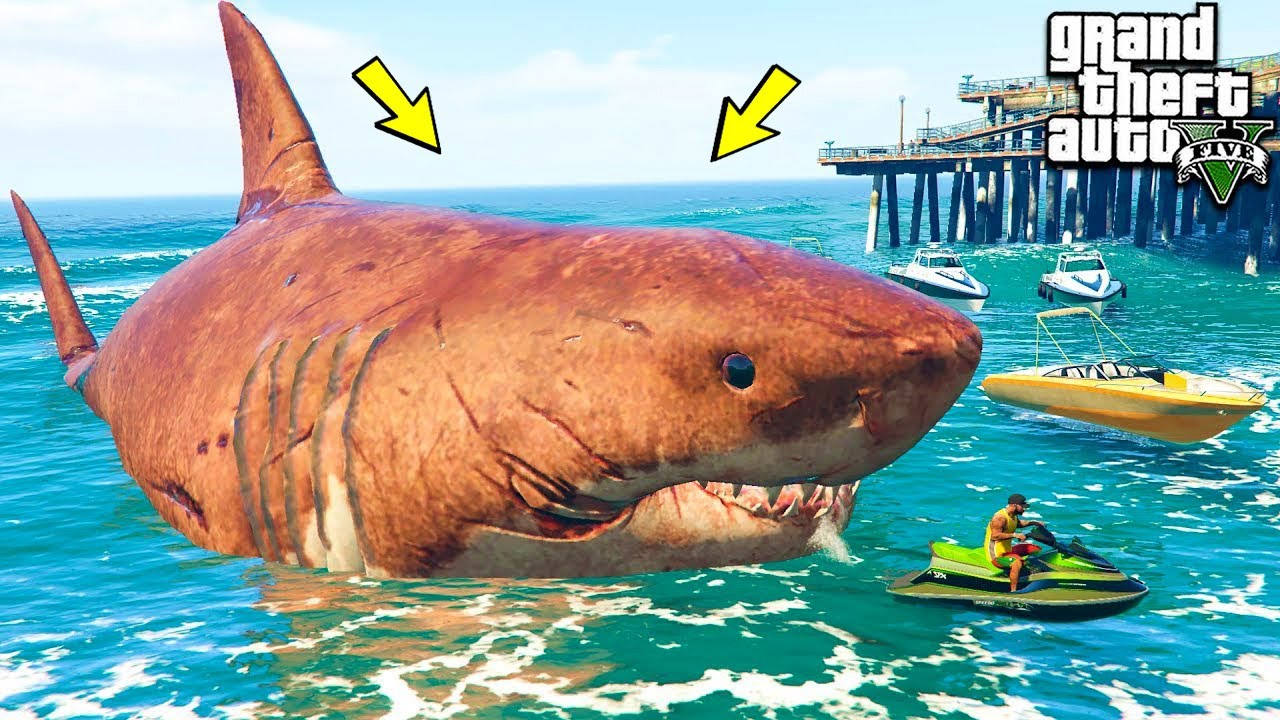 GTA 5 Cá Mập Khổng Lồ Megalodon Bất Ngờ Xuất Hiện Ở Bãi Biển Tấn Công Mọi Người Khi Đang Tắm Biển