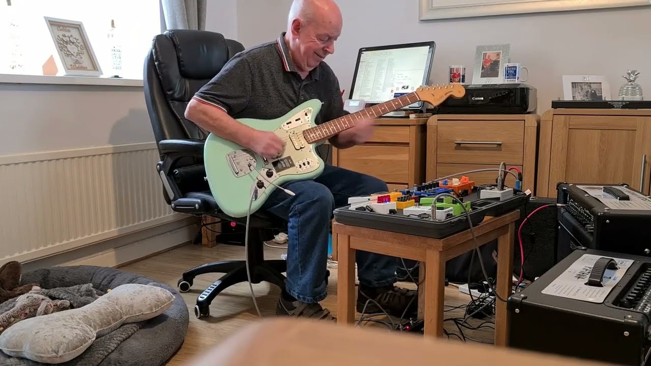 New Fender Jaguar..Vintera modified HH Surf Green. and a bit of TwangNoodle 2023..