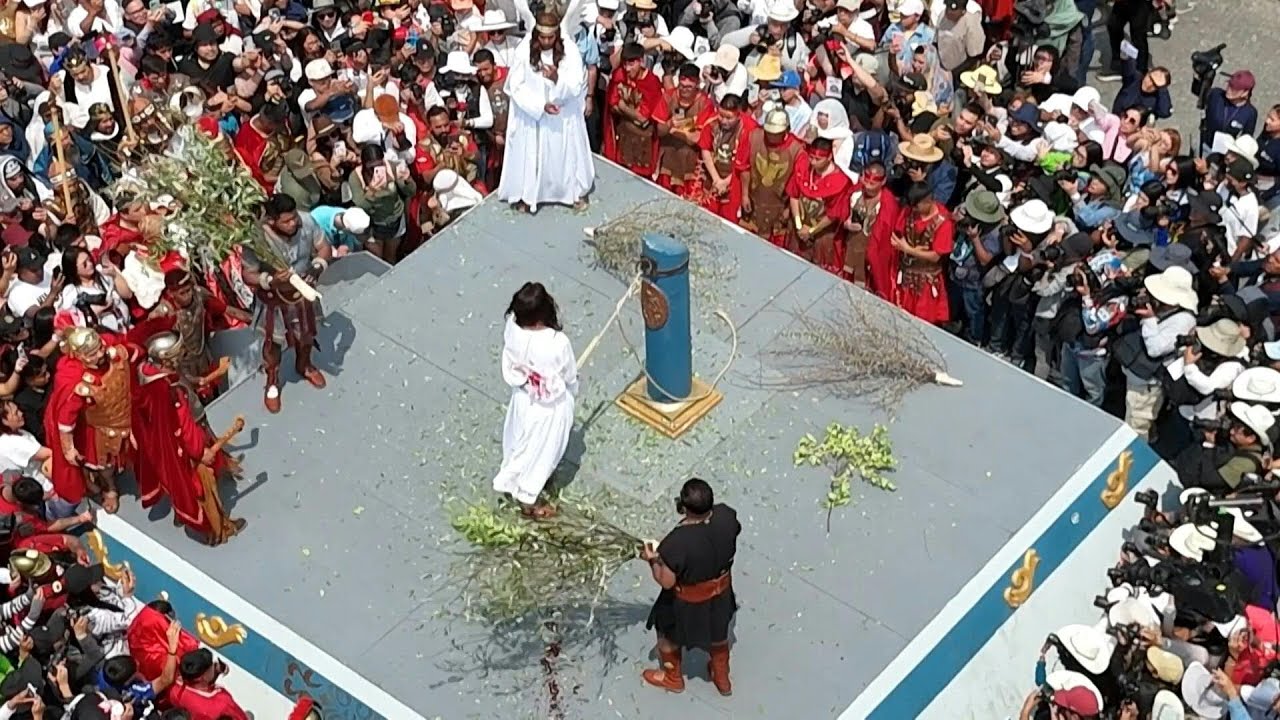 Mexicans reenact crucifixion on Good Friday | AFP
