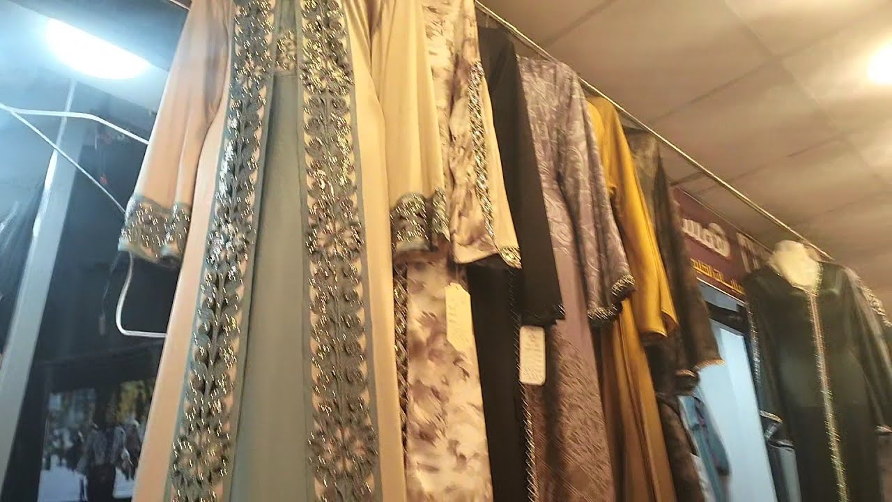اجمل و احدث  عبايات  خروج 2026  اسود والوان
