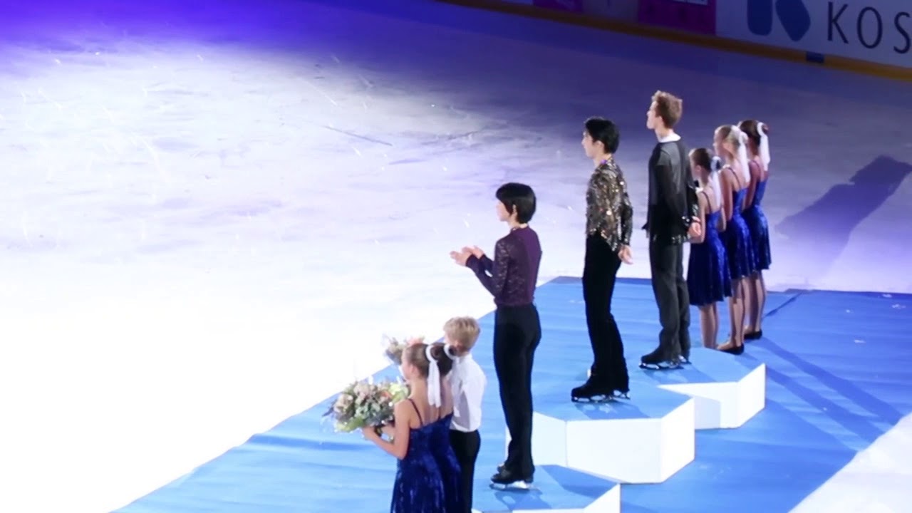 [FANCAM] GP FINLAND Men's Victory ceremony part 1(Yuzuru Hanyu, Michal Brezina, Junhwan Cha)